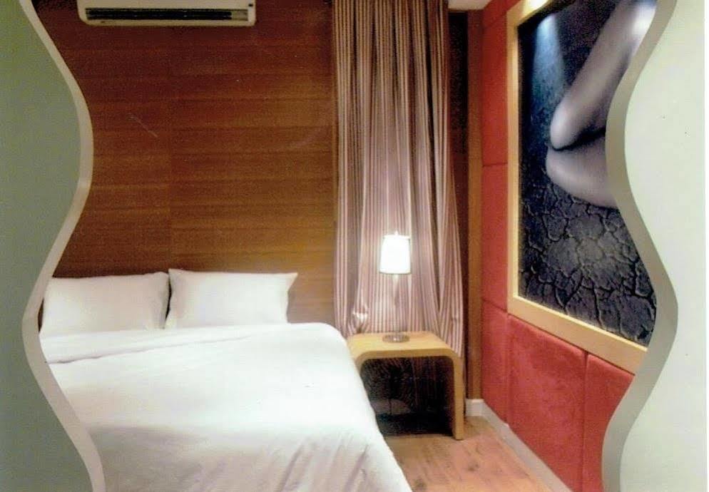 Strand Inn Hotel Μπανγκόκ Εξωτερικό φωτογραφία